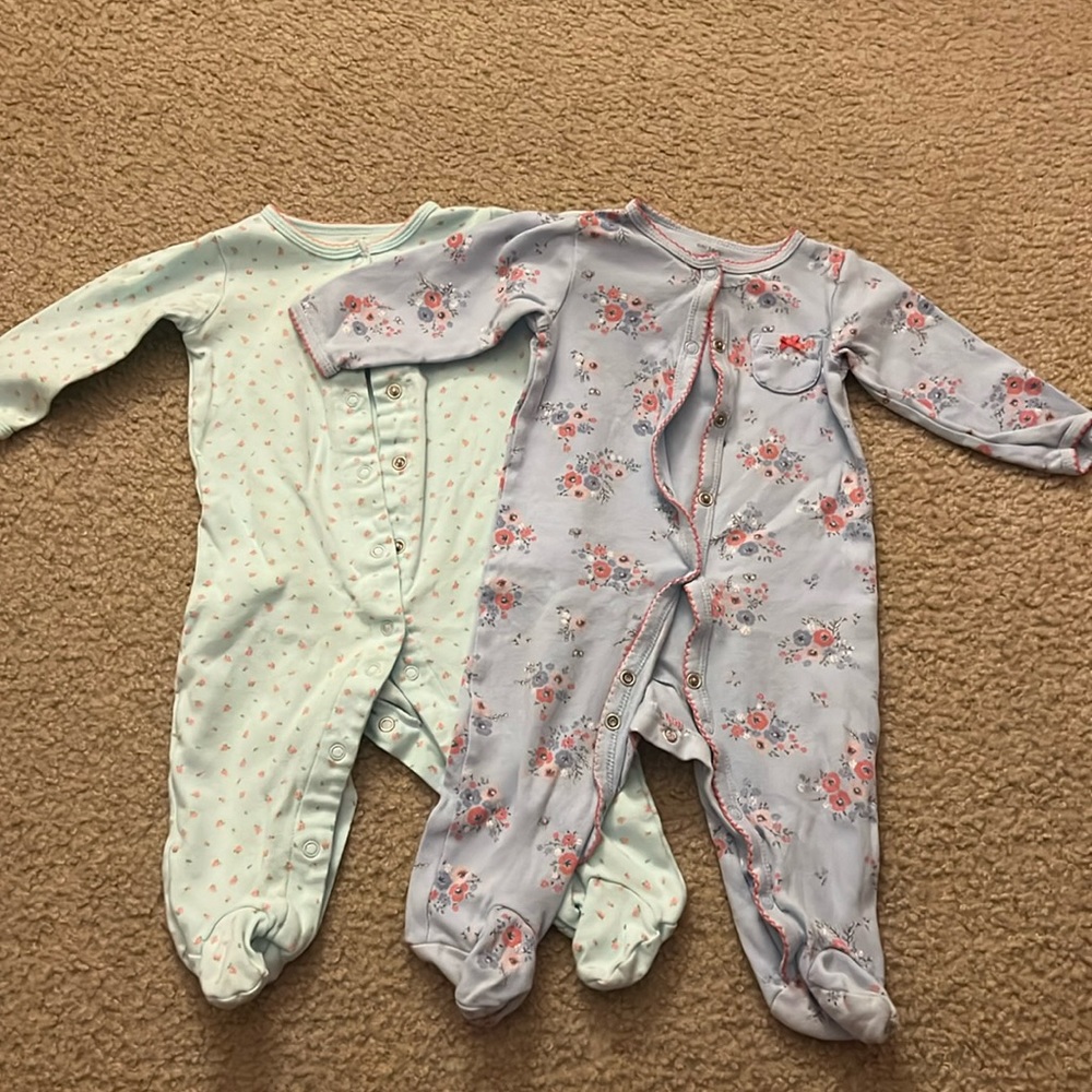 2 pack of 9 month sleepers